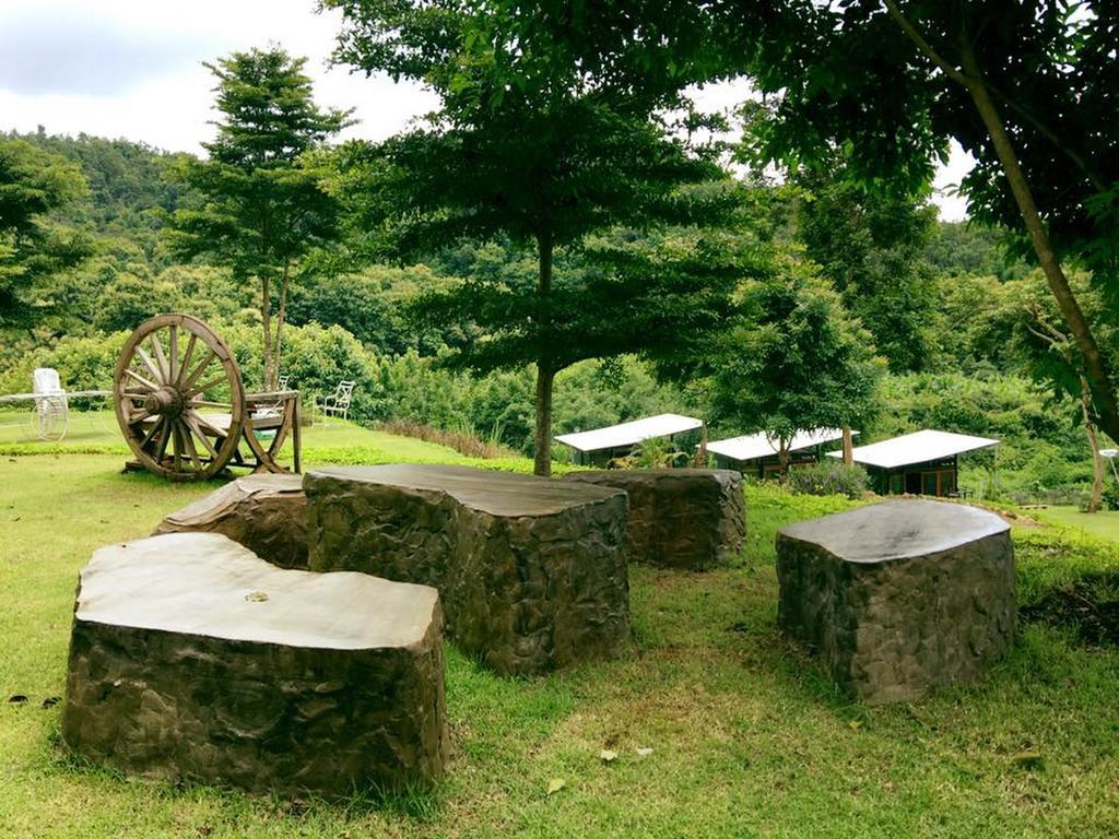 Готель Phu Pha View Doi Samoeng Екстер'єр фото